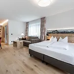 Alte Krone Mittelberg