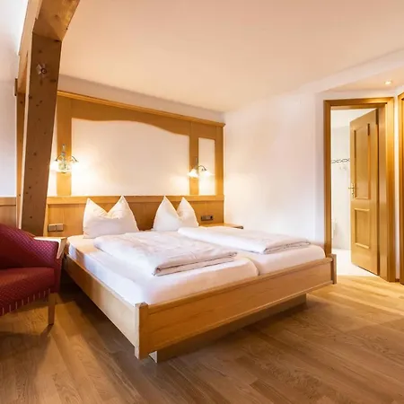 Alte Krone 3*