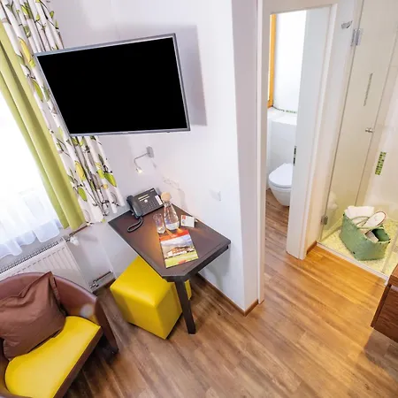 Alte Krone Hotel
