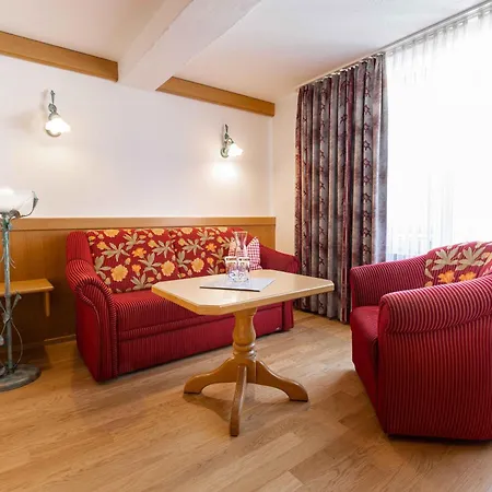 Alte Krone 3*