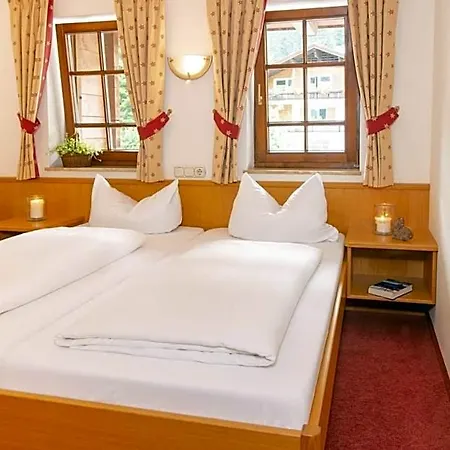 Ξενοδοχείο Alte Krone Mittelberg