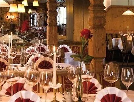 Otel Alte Krone Mittelberg