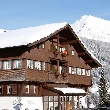 Alte Krone Hotel 3*