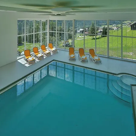 Otel Alte Krone Mittelberg