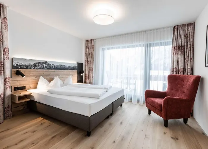 Alte Krone Mittelberg