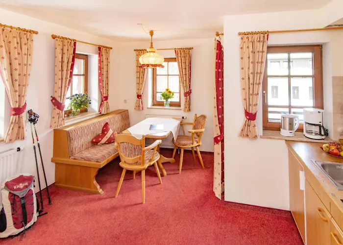 Alte Krone 3* Mittelberg