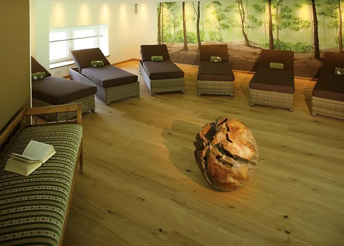 Hotel Alte Krone Mittelberg