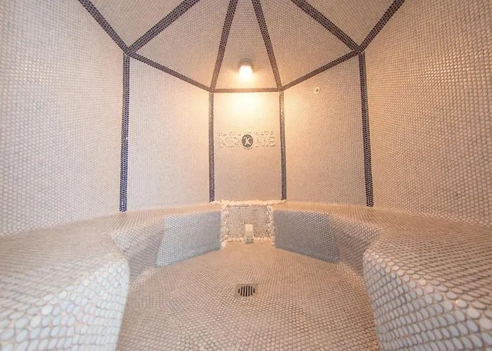 Alte Krone Hotel Mittelberg